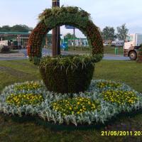 kosz kwiatowy z serwetą 2