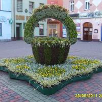 kosz kwiatowy z serwetą 3