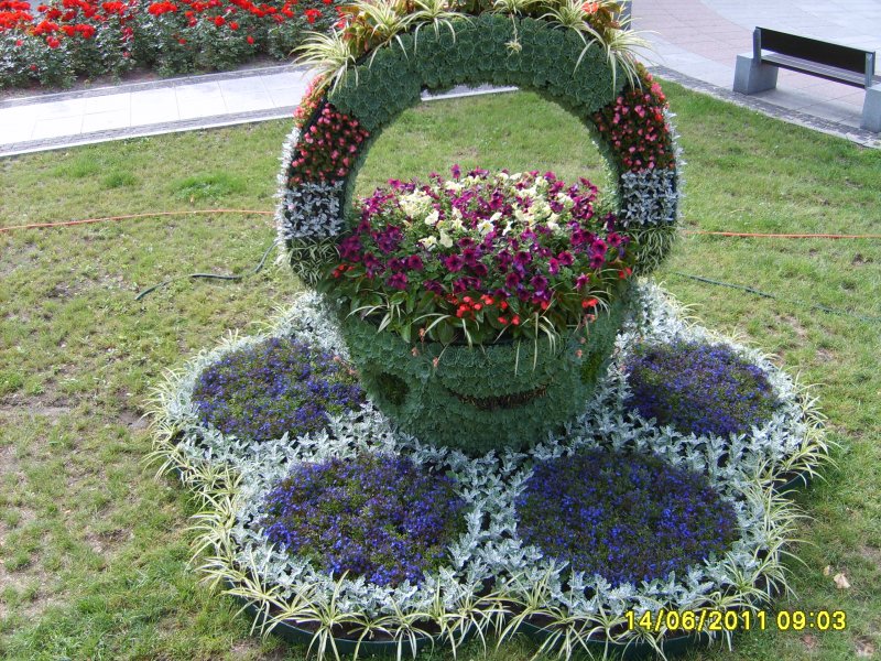 kosz kwiatowy z serwetą 5